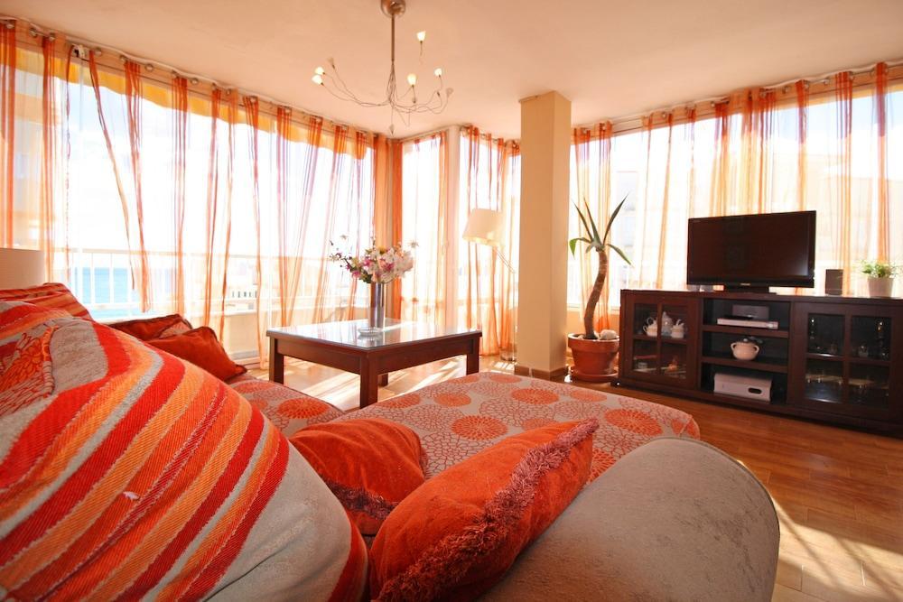 Homeincalpe La Reina Exterior photo